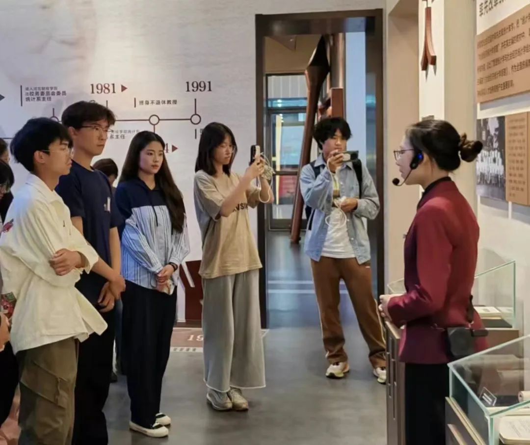 1293b52f7c4c0f8297b46f8c80f37b430db5a404